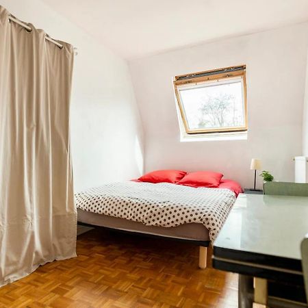 Chambre 2 Pers, Repas Et Taxi Cdg Extra Aulnay-sous-Bois Exteriér fotografie