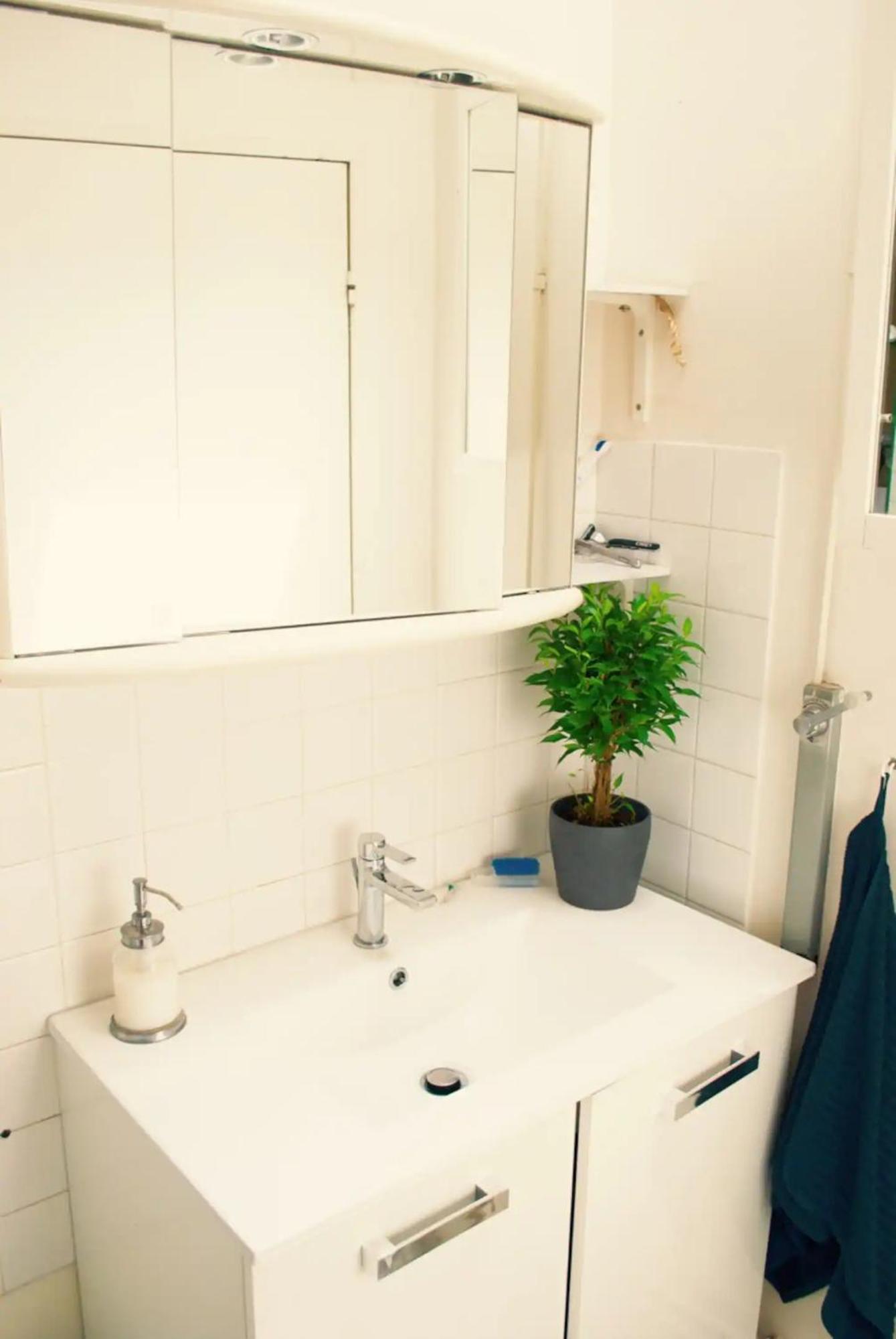 Chambre 2 Pers, Repas Et Taxi Cdg Extra Aulnay-sous-Bois Exteriér fotografie